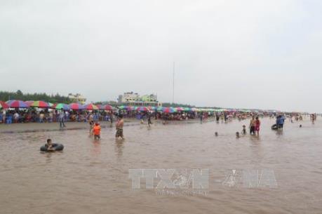 HanoiRedtours đa dạng chùm tour du lịch hè