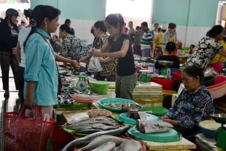 Đà Nẵng: Đưa hải sản vào bữa trưa của hơn 200 công chức