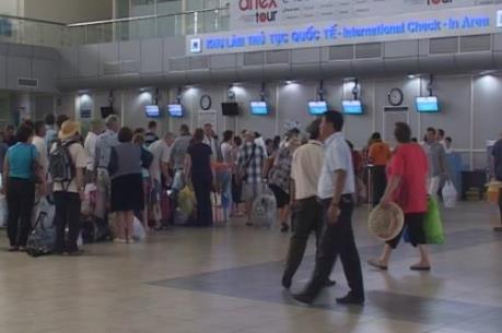 Xử phạt nhân viên an ninh đánh hành khách tại sân bay Cam Ranh