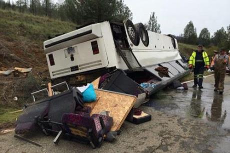 Tai nạn xe buýt tại Bolivia, gần 50 người thương vong