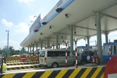 Dân lại bức xúc vì trạm thu phí đặt gần nhau 