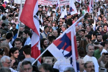 Người dân Hy Lạp biểu tình phản đối cải cách thuế và lương hưu