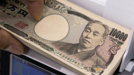 Nhật Bản khẳng định can thiệp nếu đồng yen tăng giá mạnh