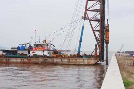 Khởi công Dự án Cảng Container quốc tế Hải Phòng