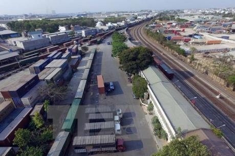 Tạm giữ 25 tấn hàng hoá không rõ nguồn gốc