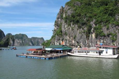 Quảng Ninh sẽ chấm dứt nuôi trồng thủy sản trong khu vực di sản vịnh Hạ Long