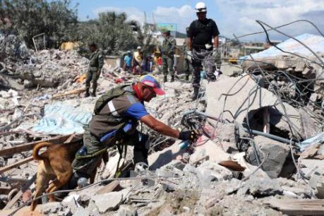 Lại xảy ra động đất mạnh tại Ecuador