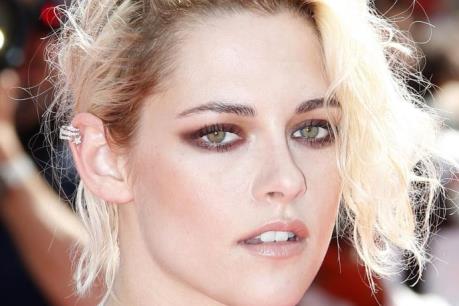 Ngôi sao "Chạng vạng" thích phong cách làm phim không vì tiền ở Pháp