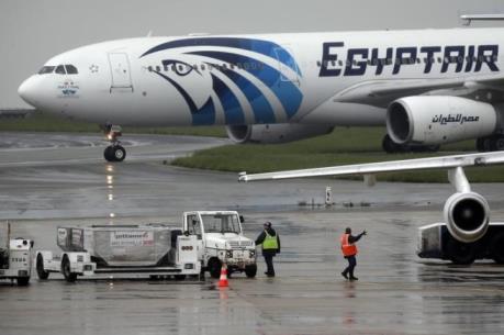 Máy bay Ai Cập mất tích: Hy Lạp phủ nhận tìm thấy mảnh vỡ máy bay