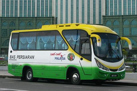 Malaysia cấm thuê người nước ngoài lái xe thương mại