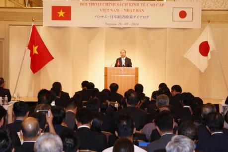 Thủ tướng hoan nghênh Nhật Bản mở cửa thị trường cho trái cây Việt Nam