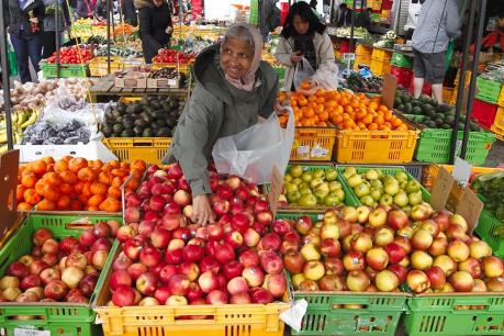 New Zealand dự báo ngân sách thặng dư dù đối mặt với nhiều rủi ro