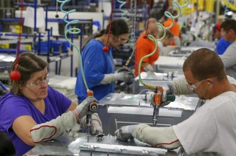 Tăng trưởng kinh tế Mỹ trong quý I/2016 cao hơn dự báo