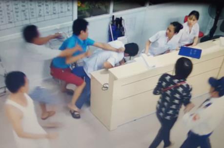 Khẩn trương làm rõ việc hành hung y, bác sỹ Bệnh viện Nhi Trung ương