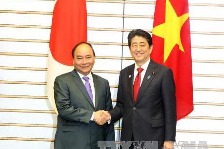 Thủ tướng Nguyễn Xuân Phúc đã về đến Việt Nam sau khi dự nhiều sự kiện lớn ở Nhật Bản  