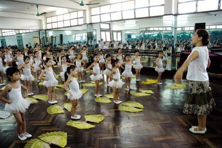 Nhiều câu lạc bộ mới cho thiếu nhi Thủ đô vui chơi trong dịp hè