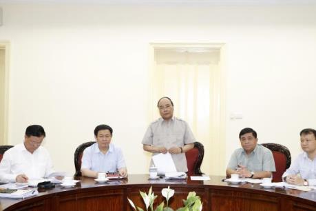 Thủ tướng khẳng định không điều chỉnh chỉ tiêu kinh tế xã hội