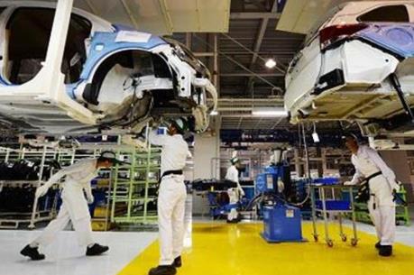 Kinh tế Nhật Bản vẫn yếu, giảm phát tiếp diễn