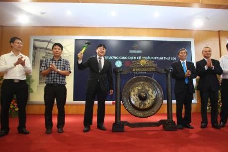 Ba doanh nghiệp khai trương giao dịch nhân dịp UPCOM đạt mốc 300 doanh nghiệp 