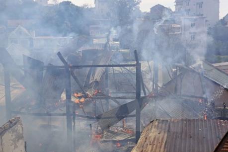 Hà Nội: Cháy tại nhà hàng Trúc Lâm Trai