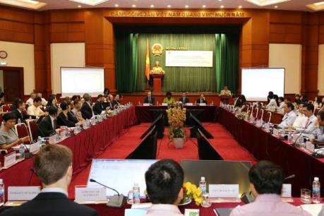 Động viên hợp lý nguồn lực, tăng cường quản lý nợ công