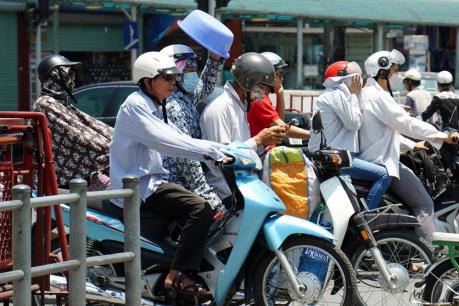 Dự báo thời tiết 4/6: Bắc Bộ có mưa dông, nắng nóng chấm dứt