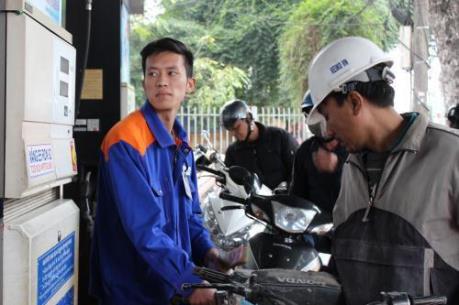 Giá xăng tăng gần 700 đồng/lít từ 15h ngày 4/6