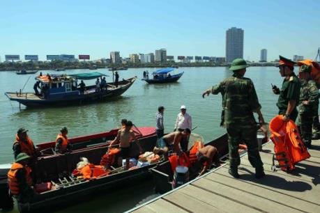 Họp báo công bố nguyên nhân chìm tàu du lịch trên sông Hàn