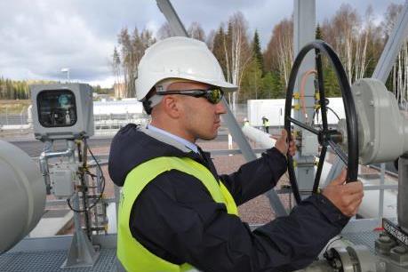 Giá dầu châu Á tăng phiên đầu tuần