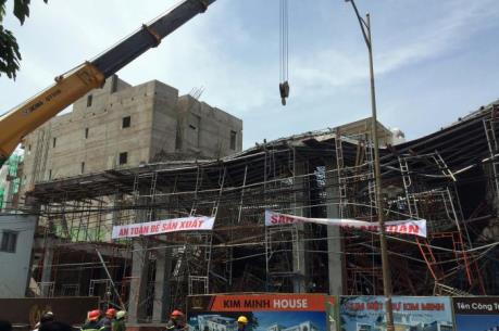 2 công nhân mắc kẹt trong vụ sập giàn giáo tại Vũng Tàu đã tử vong