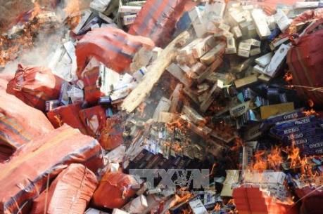 Long An thu giữ hơn 35.000 gói thuốc lá lậu