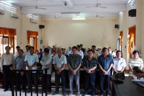 Tuyên án 10 cán bộ Hải quan Kiên Giang