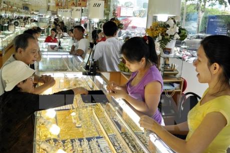 Giá vàng tăng thẳng đứng