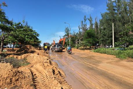 Yêu cầu dừng hoạt động của Công ty khai thác ti tan ở Bình Thuận