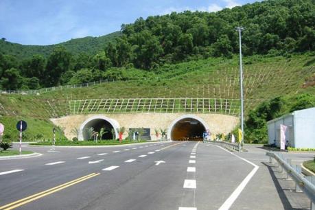 Thông hầm Đèo Cả vượt tiến độ 3 tháng