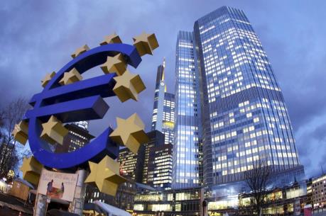 ECB đề nghị hỗ trợ các ngân hàng Hy Lạp