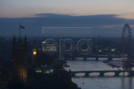 Những hệ quả trước mắt của việc Anh rời EU