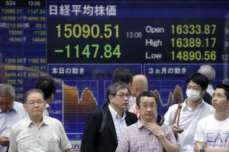 Chứng khoán Âu-Á "rơi tự do" khi Anh "đoạn tuyệt" EU