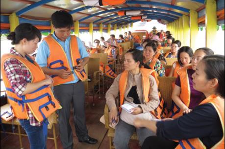 Từ 1/7, đi thuyền không mặc áo phao bị phạt 200.000 đồng 