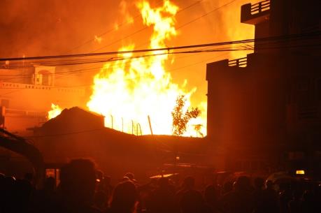 Cháy nhà ở Đồng Nai: 4 người chết, 2 người bị thương