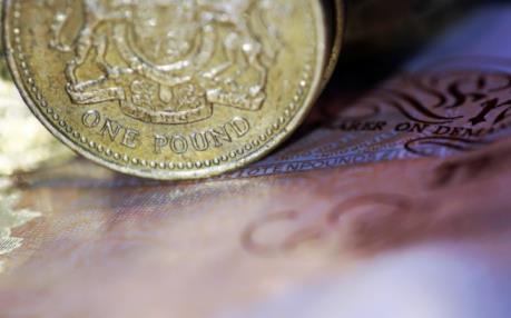 Đồng bảng Anh ở gần mức thấp nhất trong 30 năm