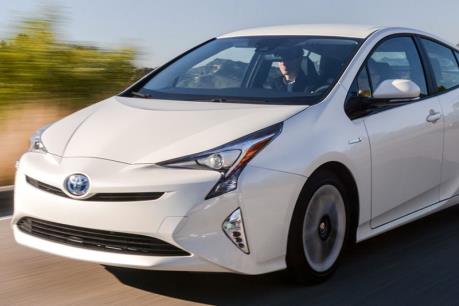 Toyota thu hồi xe Prius và Lexus CT200h vì lỗi túi khí