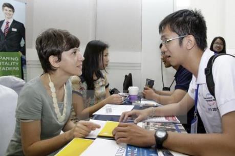 Tuyển sinh các chương trình học bổng dạng Hiệp định năm 2016