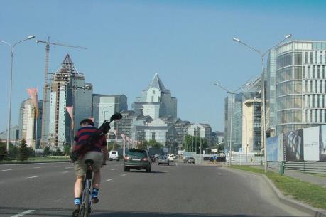 Trung Quốc tăng cường sức mạnh kinh tế tại Trung Á