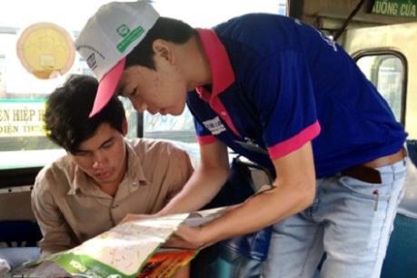 Kỳ thi THPT quốc gia 2016: Mỗi tuyến xe buýt một tình nguyện viên