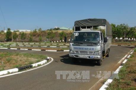 Điều kiện kinh doanh dịch vụ đào tạo lái xe ô tô