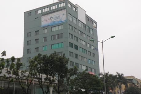 Hà Nội: Đổ cột thu phát sóng tại tòa nhà Thăng Long Ford