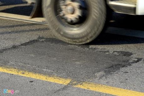 Hà Nội yêu cầu xử lý ngay vết nứt trên cầu vượt thép