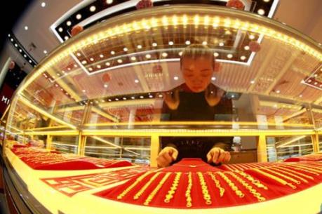 Vàng nối dài đà tăng giá trong sáu tuần liên tiếp