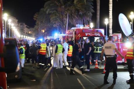 Vụ tấn công tại Pháp: Phát hiện nhiều thuốc nổ và lựu đạn trên chiếc xe tải